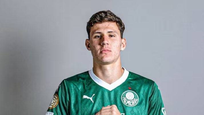 记者：巴萨、阿森纳等队有意19岁“巴西赫伊森”贝内德蒂