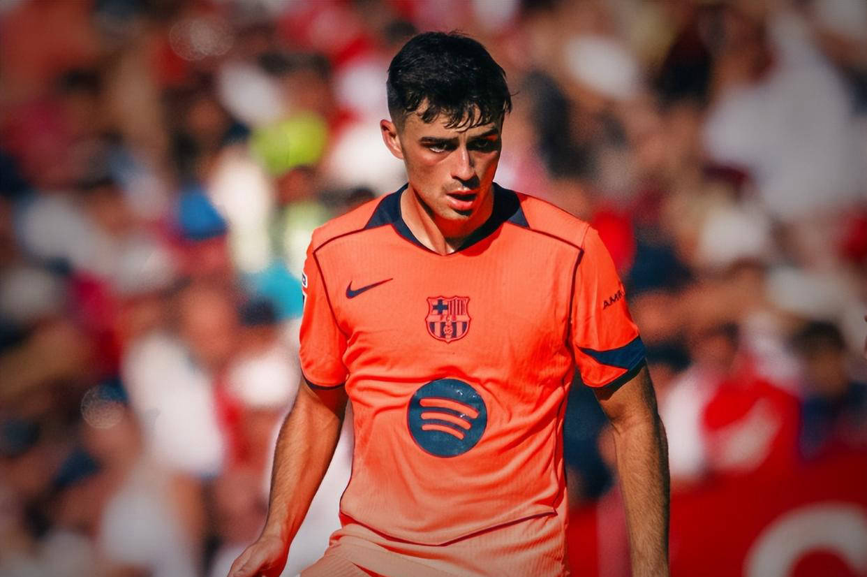 西甲排名大动荡！巴萨惨败失榜首，皇马领跑，马竞陷第6位